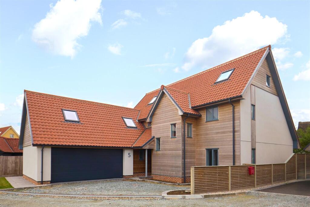 Main image of property: Maple Close, Stradbroke, Eye