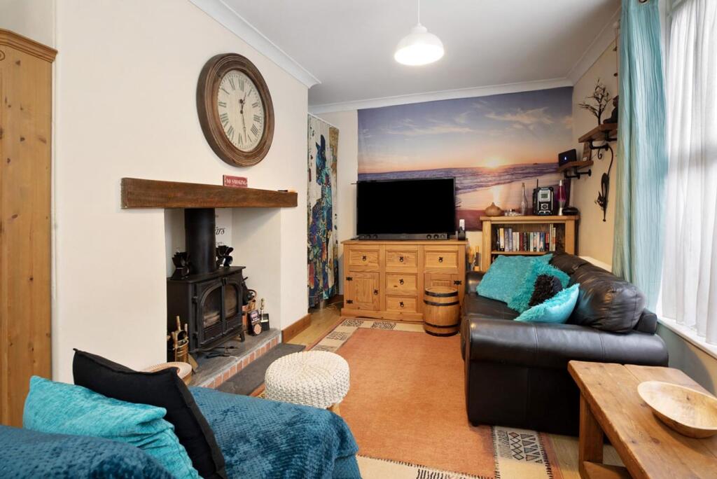 Main image of property: Beach Street, Dawlish, EX7