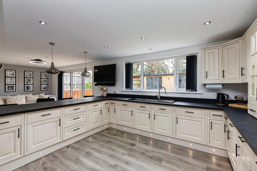 Additional image 11 of Eleanor Drive, Bearwood, Bournemouth, Dorset, BH11