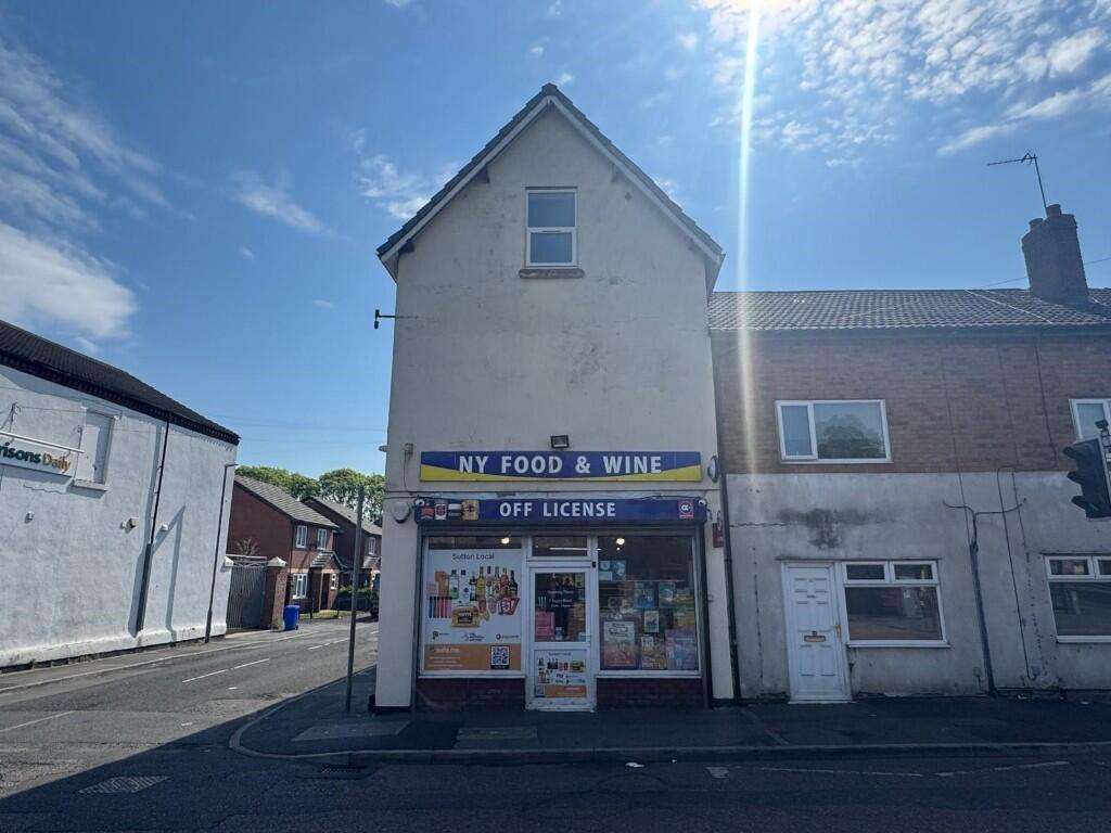 Main image of property: 33 PECKERS HILL ROAD, ST. HELENS, WA9 3LQ