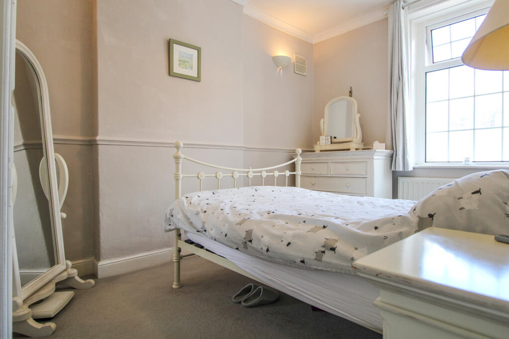 House in Carleton in Craven, Carleton - More