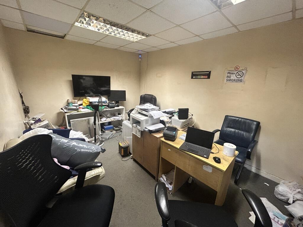 Photo 5