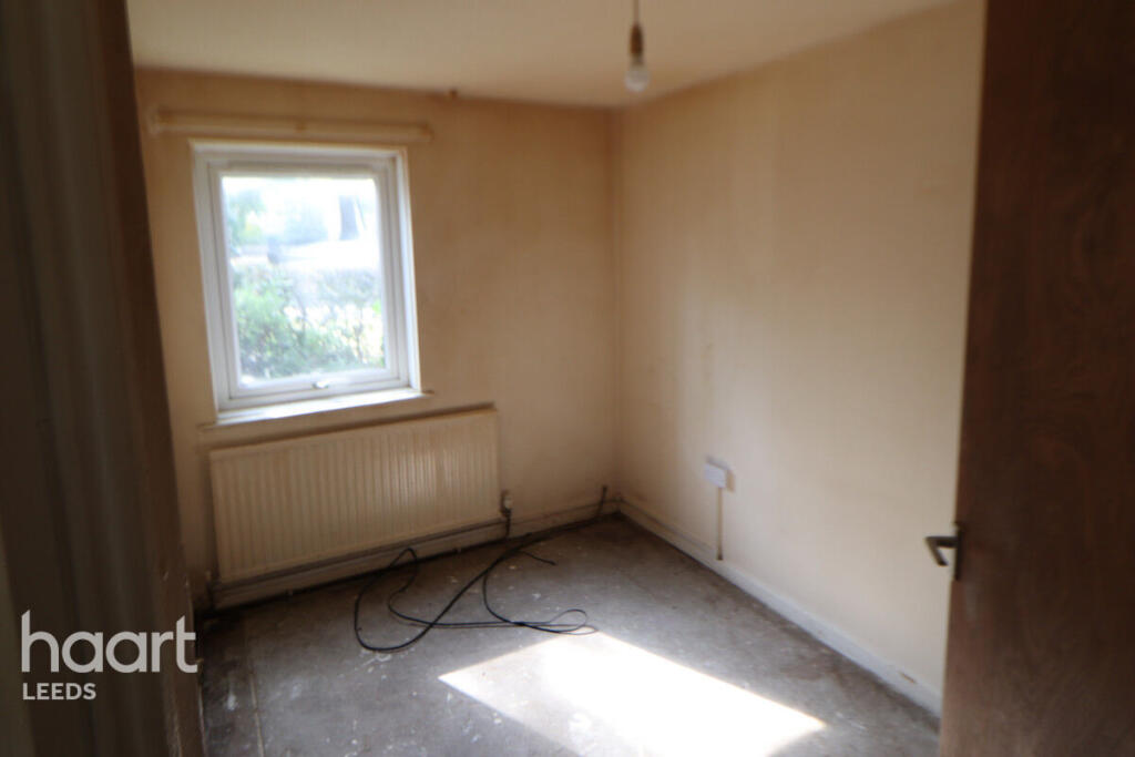 Apartment in Bradford, West Bowling, Trident - View 2