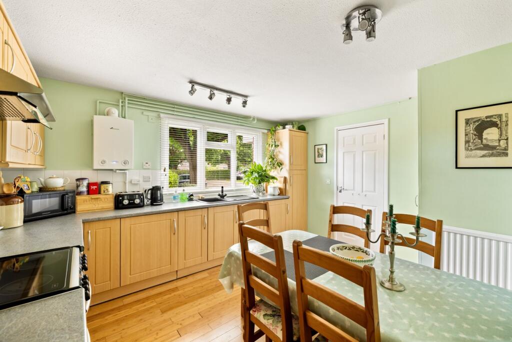 House in Dover, Guston - View 3
