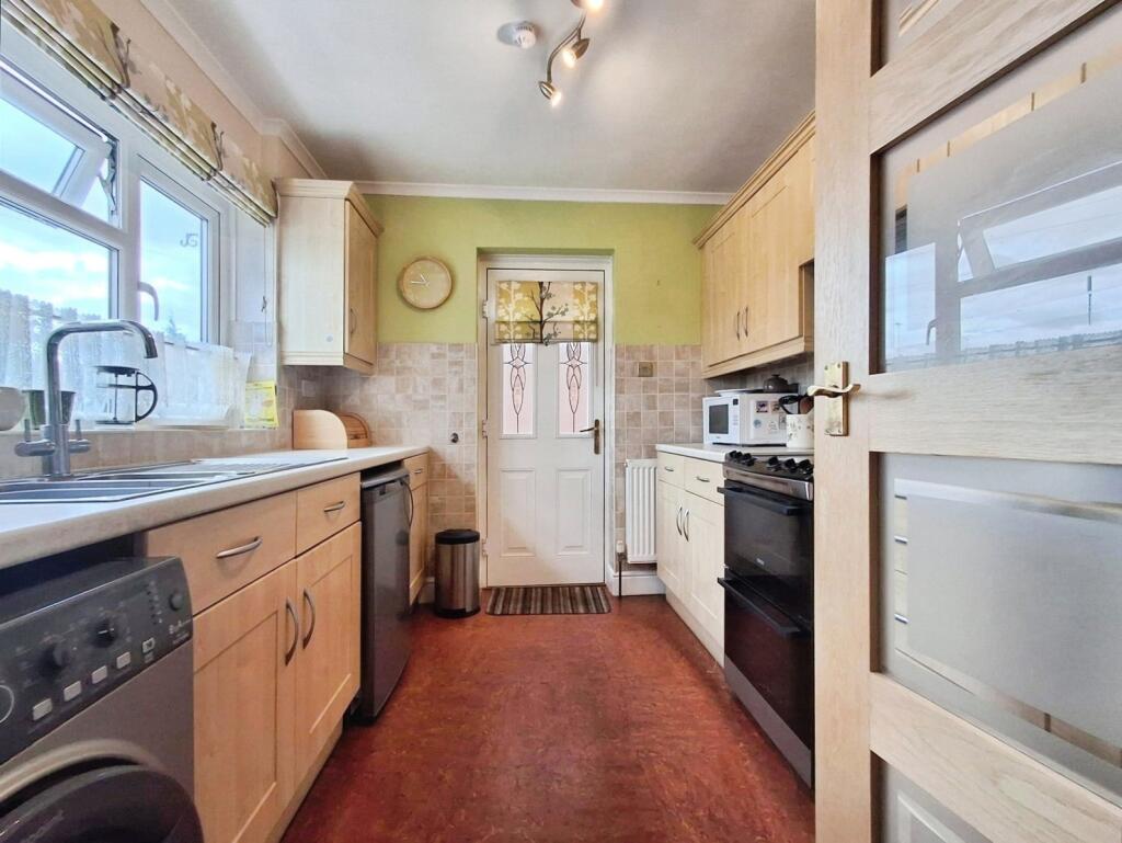 House in Wyre Forest, Kidderminster - More