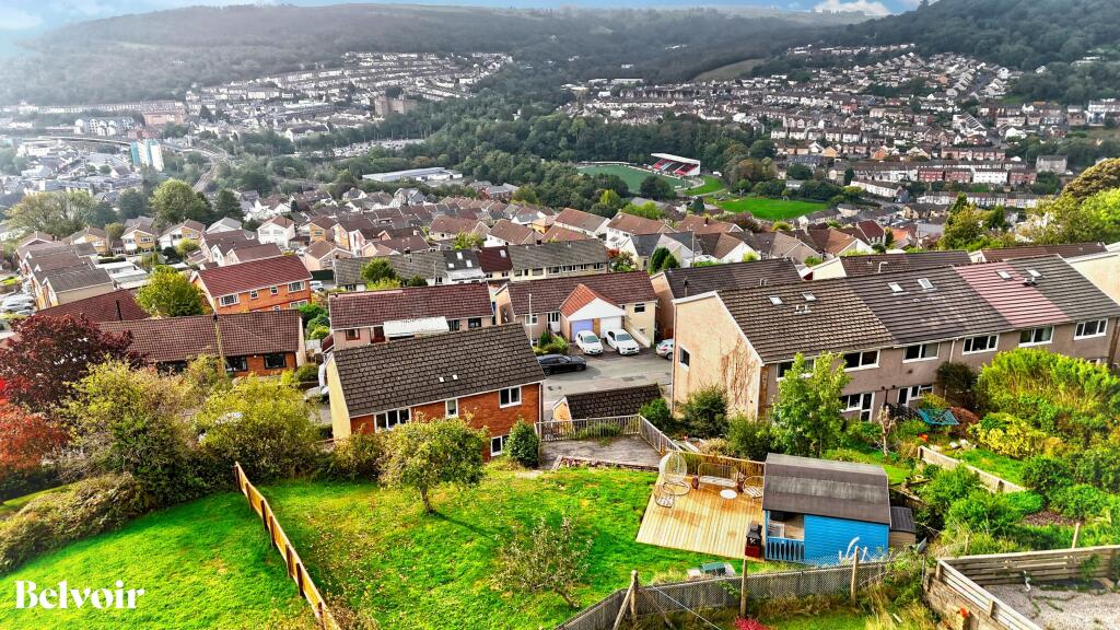 House in Pontypridd, Rhondda Cynon Taf - View 4