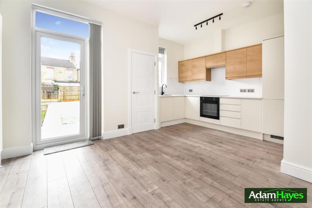 Main image of property: Percy Road, North Finchley, N12