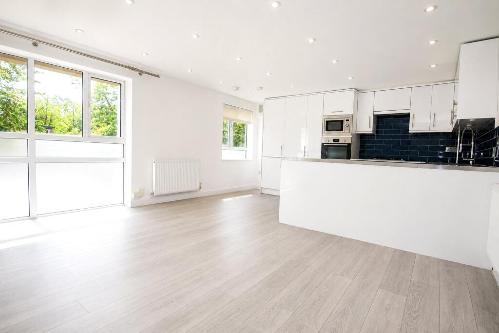 Main image of property: Cypress Road, London, SE25