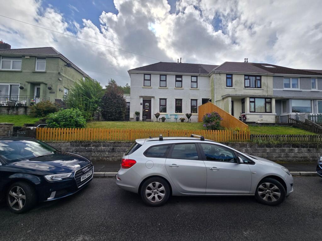 Main image of property: Heol Pandy, Llangeinor, CF32