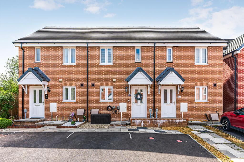 Main image of property: Heol Y Gylfinir, Llanilid, CF72