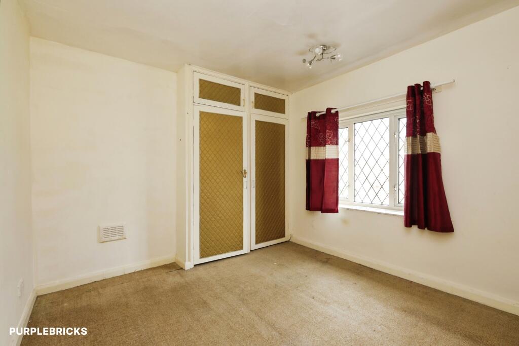 House in Doncaster - View 5