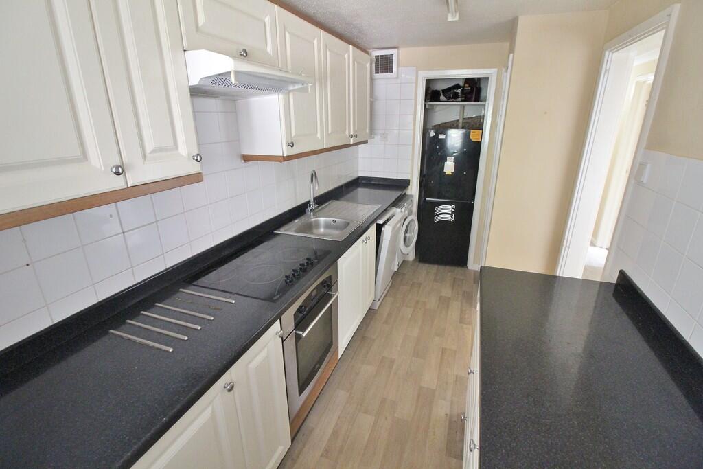 Apartment in Portsmouth - View 4
