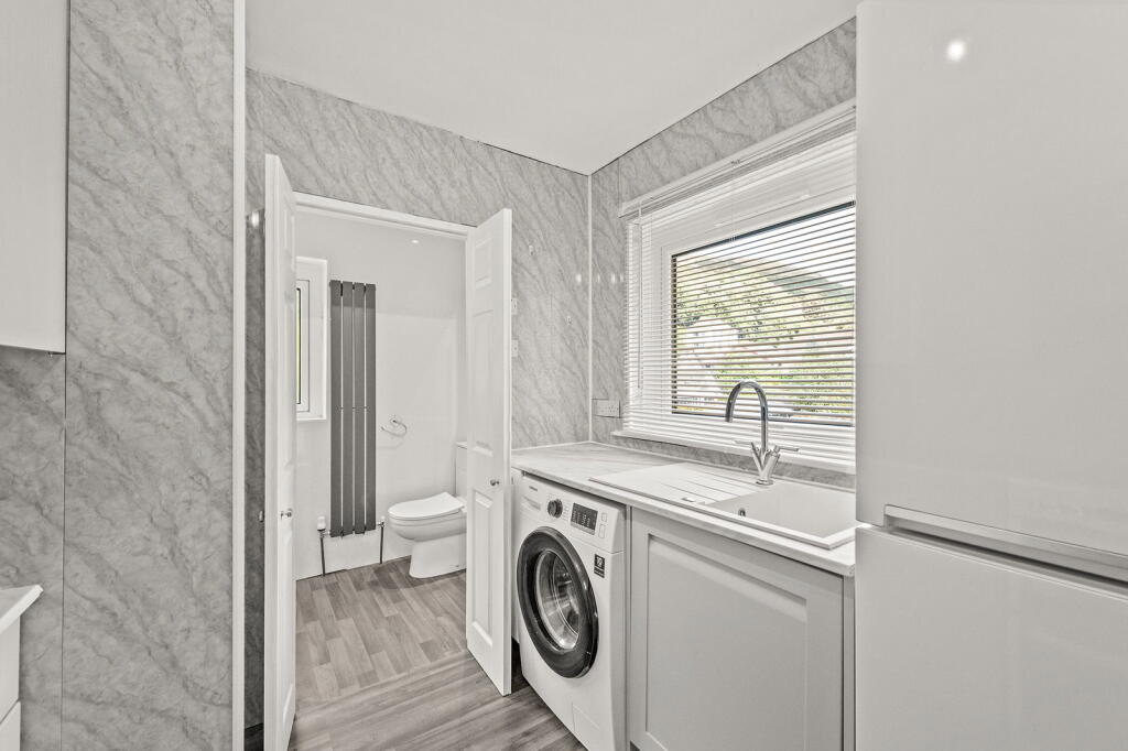 Apartment in Falkirk - More