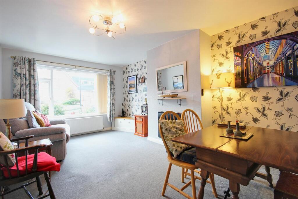 Willows Drive, Hornsea photo 2