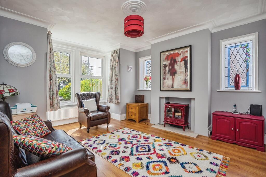 House in Portsmouth - View 2