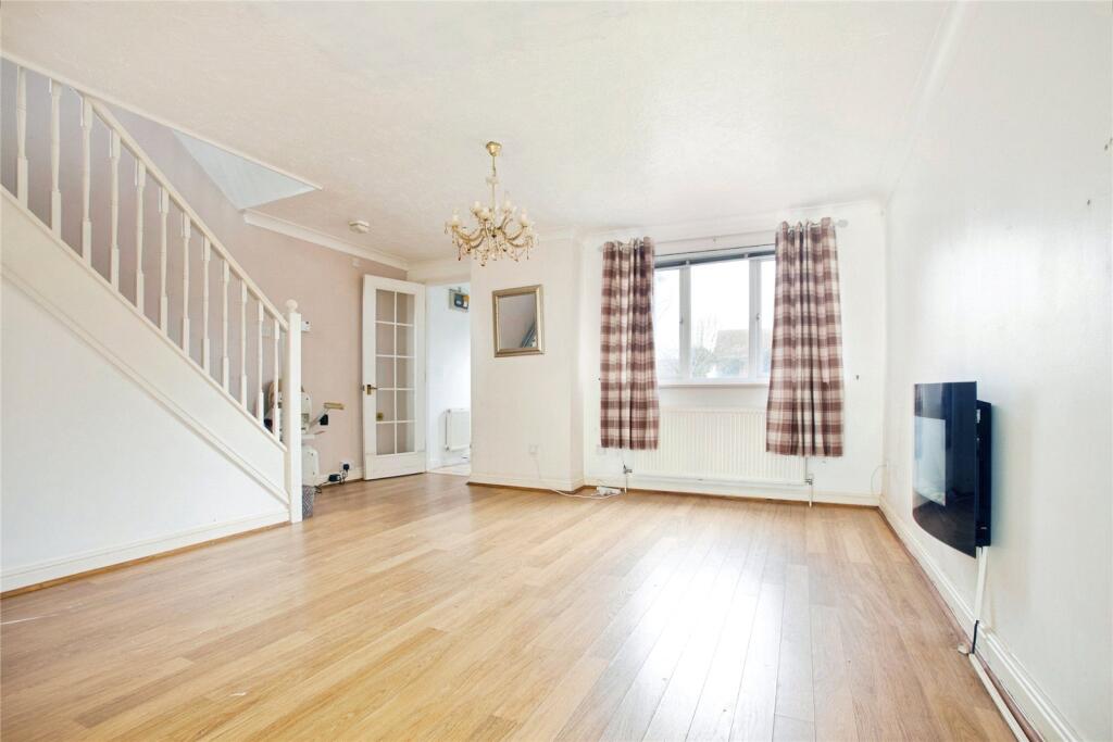 Jones Square, Selsey, Chichester, West Sussex, PO20 - View 5