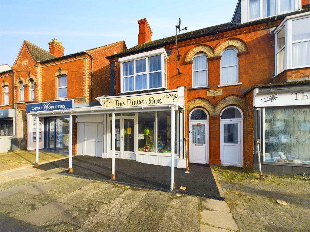 Victoria Road, Mablethorpe photo 2