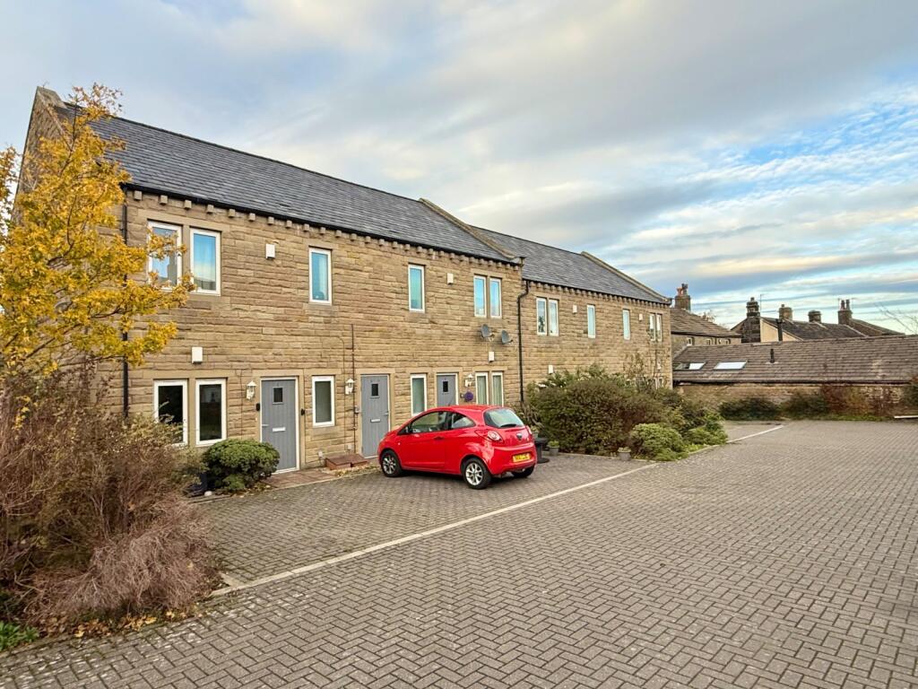 Towngate Fold, Meltham, Holmfirth, West Yorkshire, HD9 photo 5