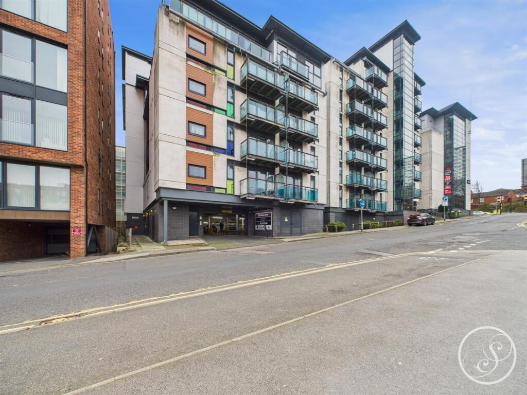 Main image of property: Skinner Lane, Leeds