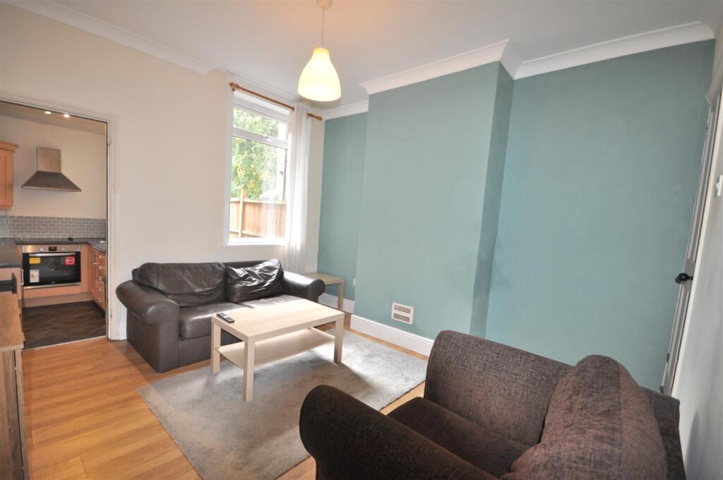 House in Derby - View 5