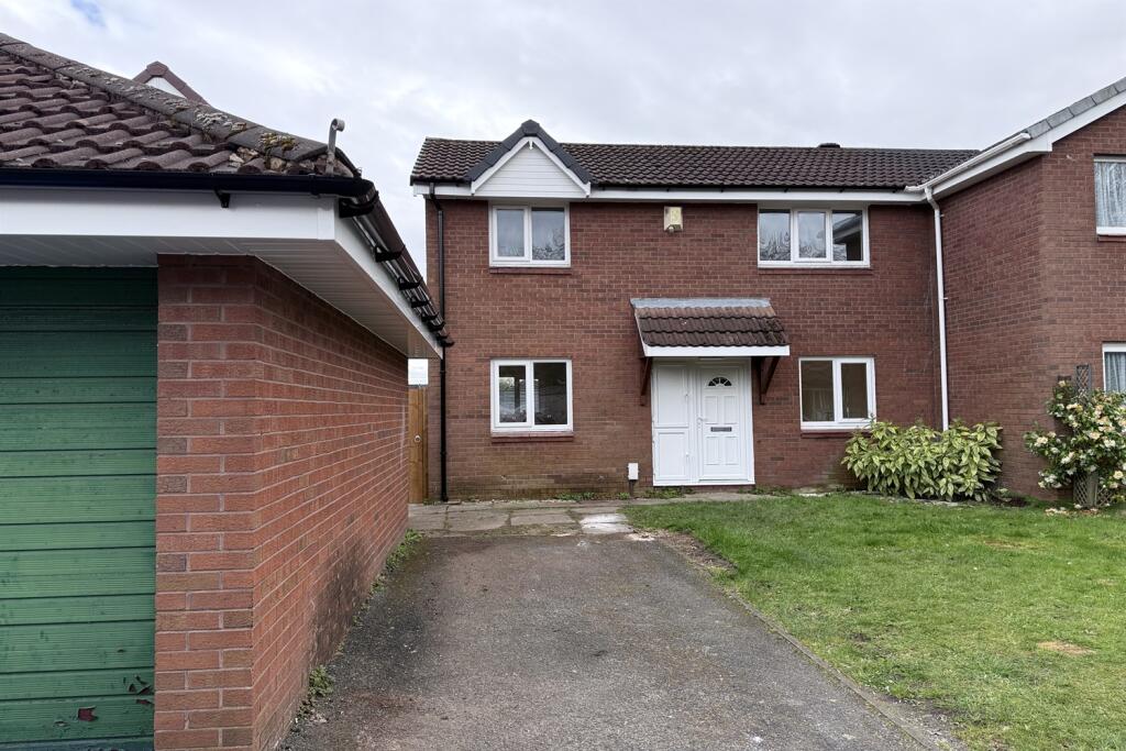 Main image of property: 11 Wrexham Close, Callands, Warrington, WA5 9RL