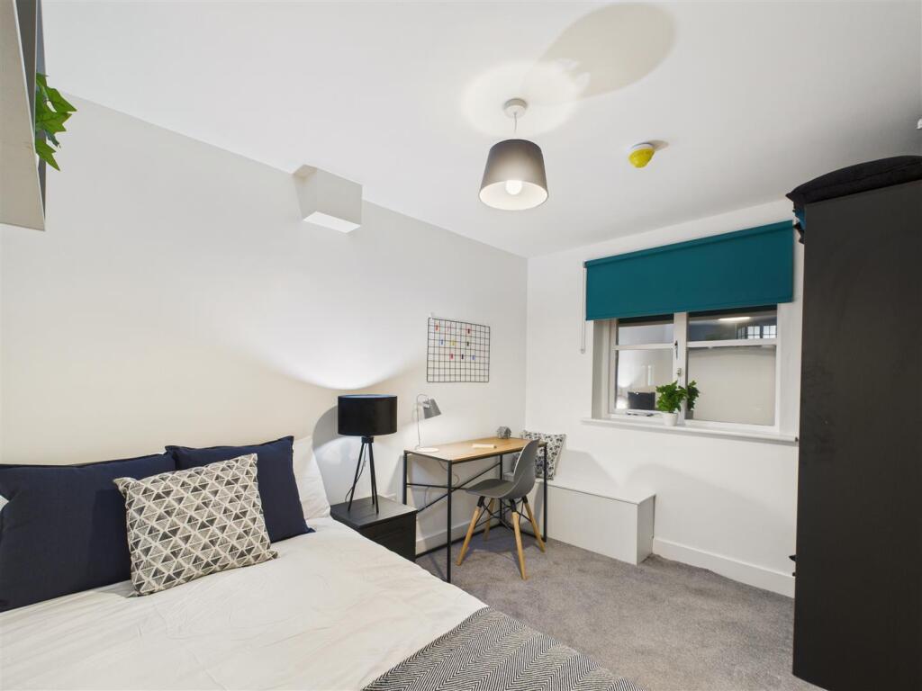 Additional image 7 of Flat 1A, Canal Bridge