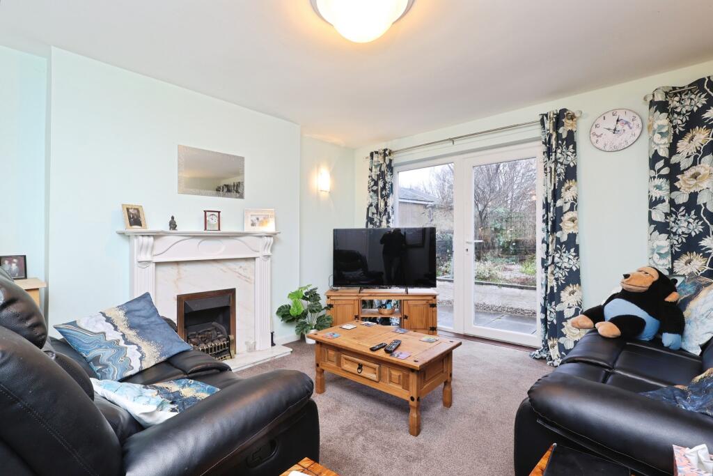 Moorside, Bradford, BD9 photo 3