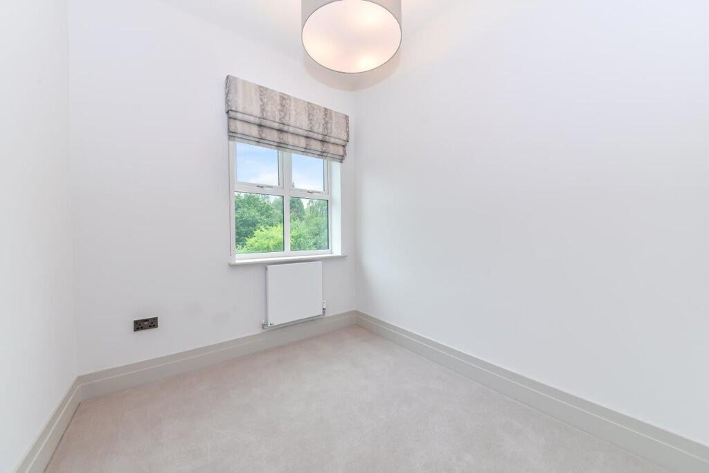 Additional image 14 of Claremont Gardens, Norfolk Road