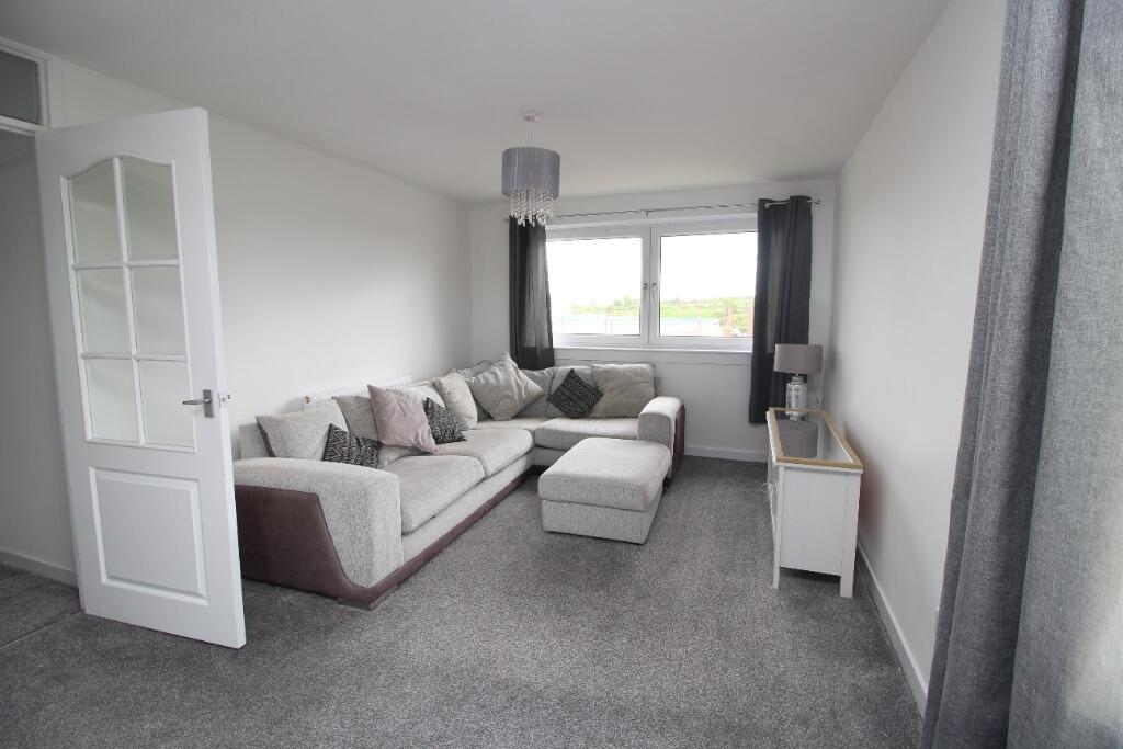Main image of property: Tarbolton, East Kilbride, G74