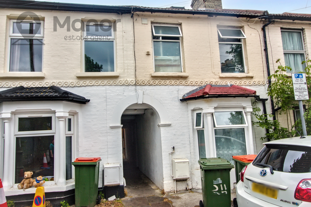 Main image of property: Gloucester Road, Manor Park, E12 5JU