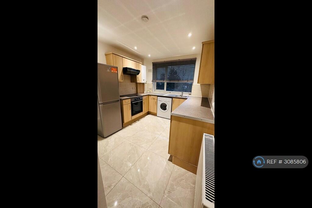 Main image of property: Long Acre Court, London, W13