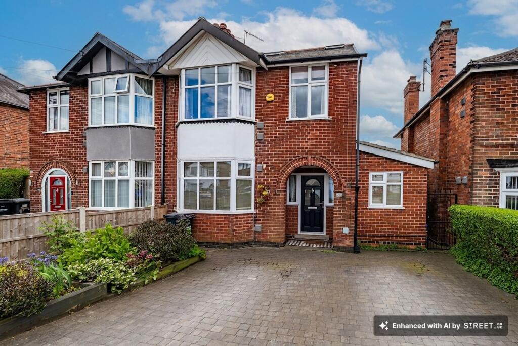 Main image of property: Redhill Road, Arnold, NG5