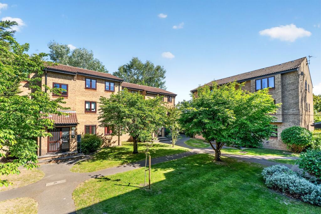 Main image of property: Gresham Way, London