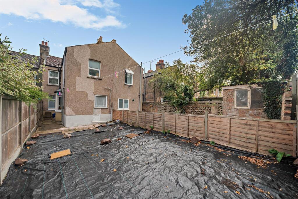 Chancelot Road, London photo 4