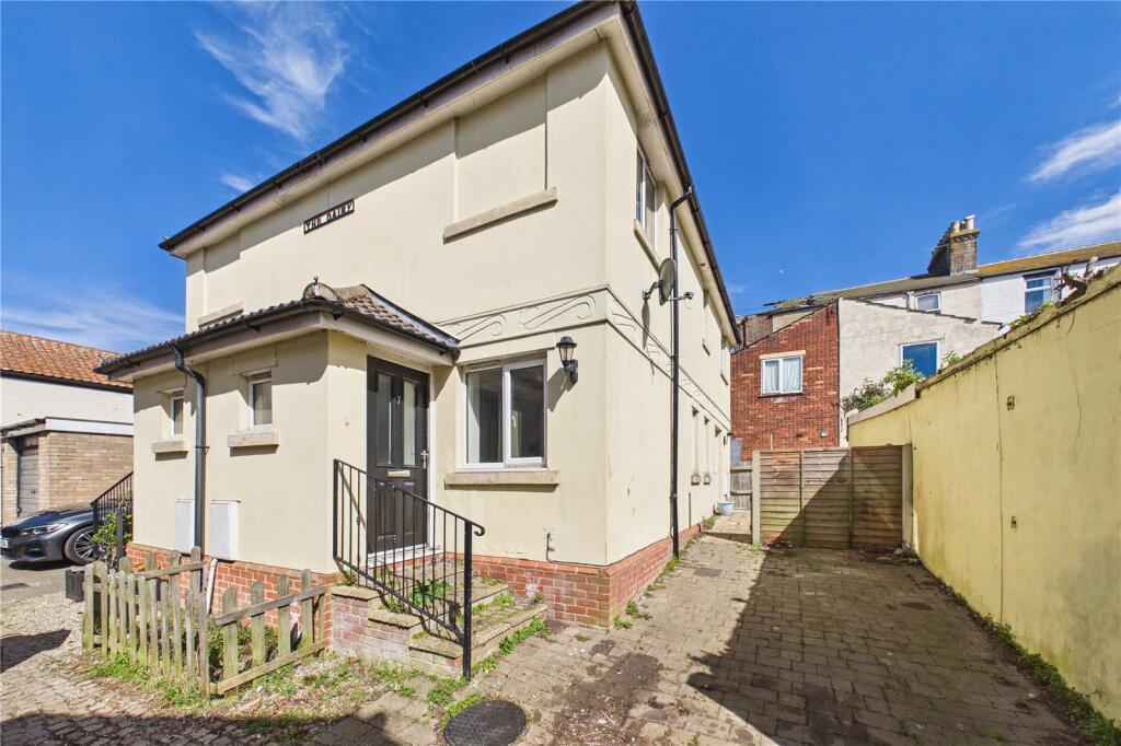Main image of property: Albert Gate Road, Great Yarmouth, Norfolk, NR30