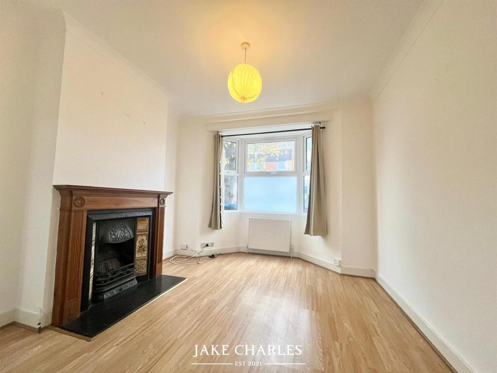 House in London, Oakwood, Southgate - View 5