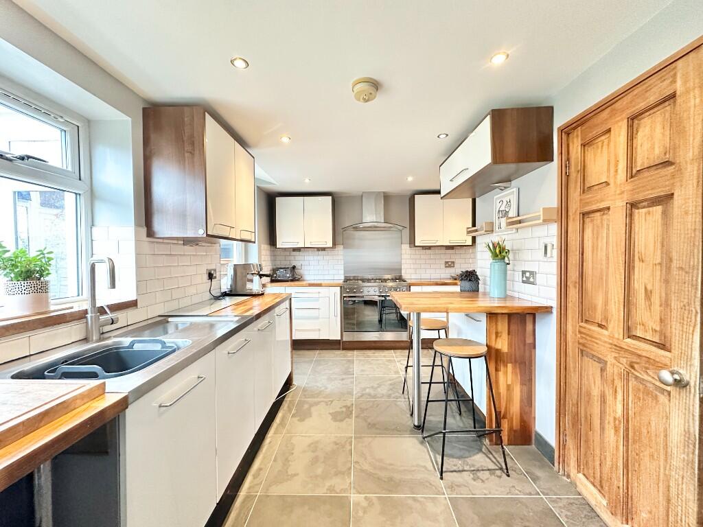 Marylon Drive, Manchester, Greater Manchester, M22 photo 3