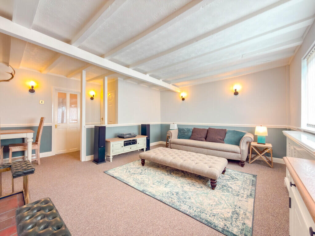 House in Hilton, Stockton-on-Tees - View 4