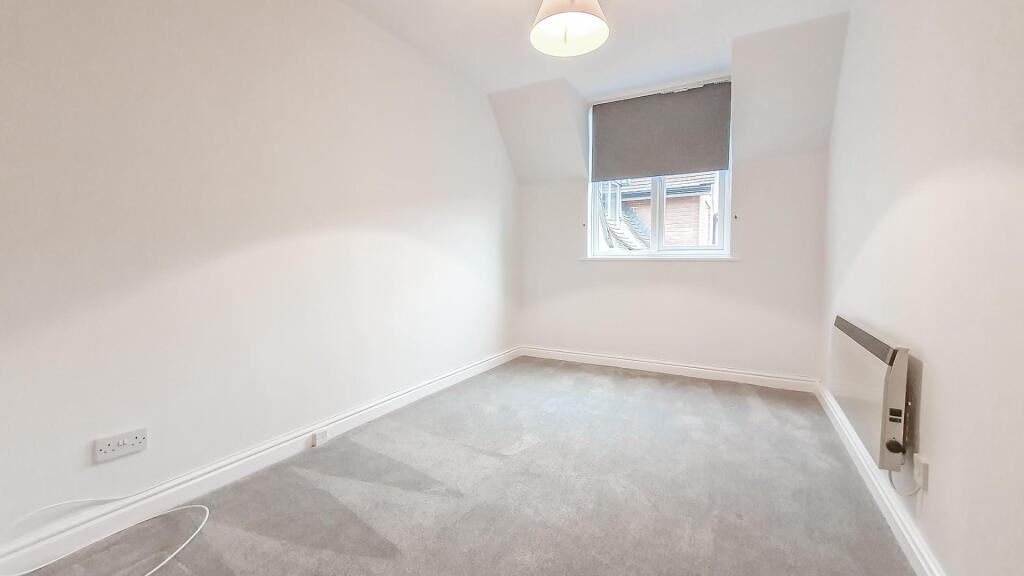 Apartment in Stevenage - View 5