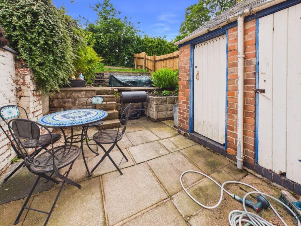 Dulverton Road, West End, Leicester photo 4
