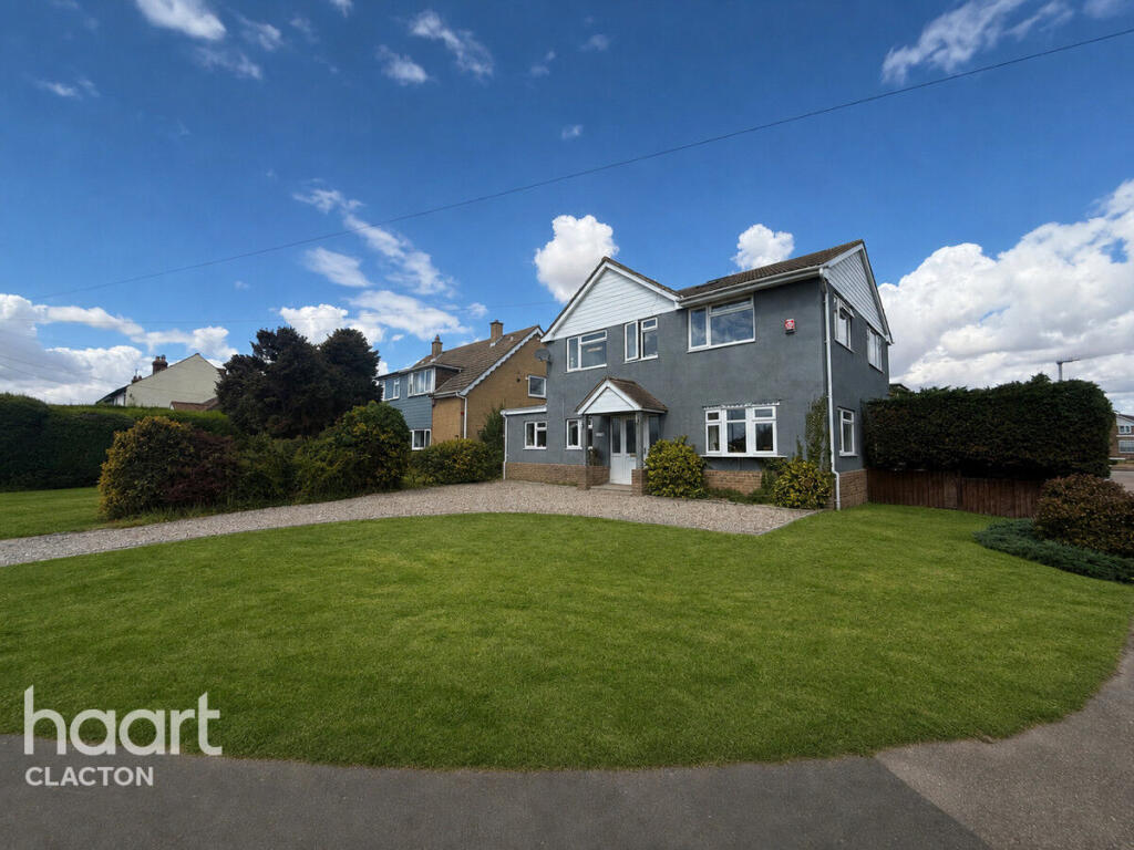 5-bed detached on Clacton Road, Clacton-On-Sea, £400,000