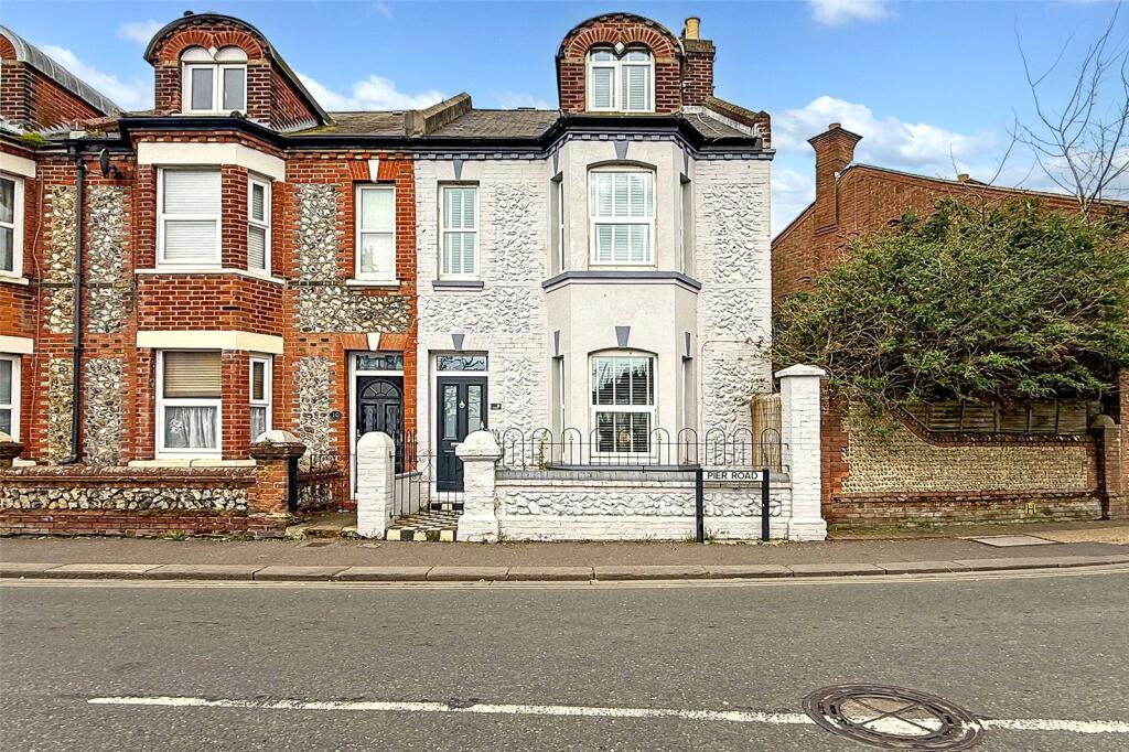 Main image of property: Pier Road, Littlehampton, West Sussex