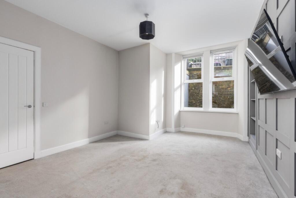 Main image of property: Broughton Road, Broughton, Edinburgh, EH7