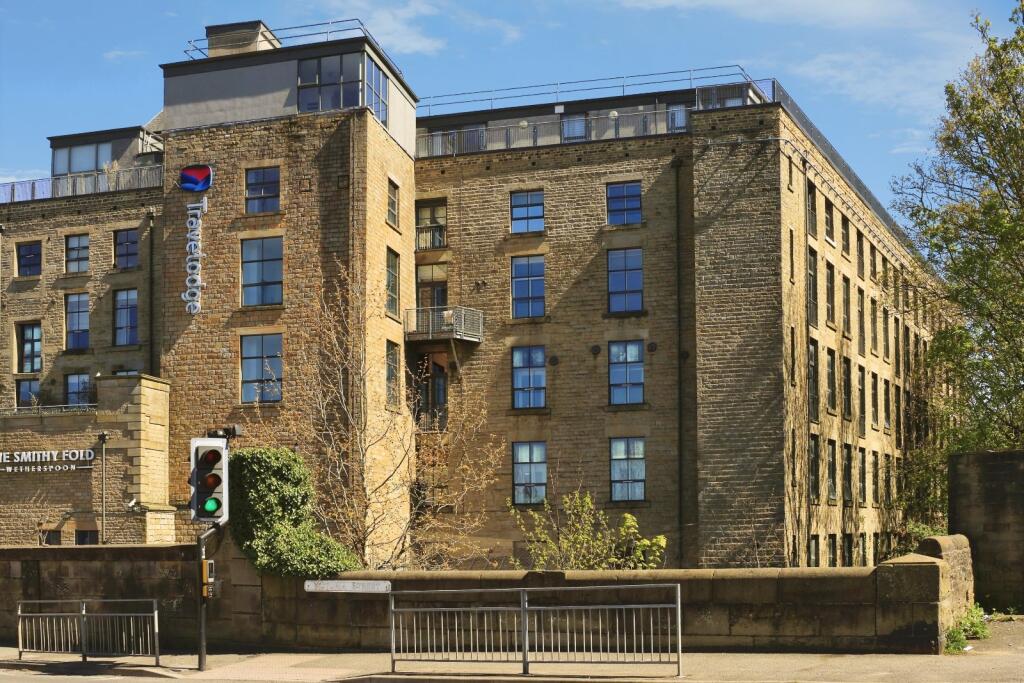 Main image of property: Victoria Street, Glossop, Derbyshire, SK13