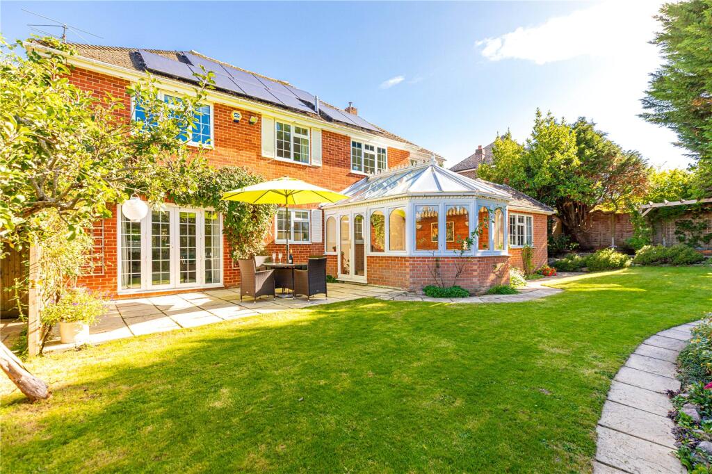 Bishops Green, Newbury, Berkshire, RG20 photo 4