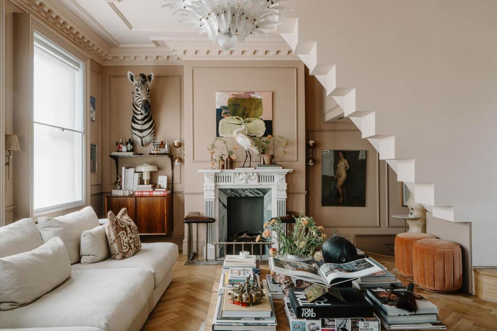 Main image of property: Battersea Park Road, London SW11