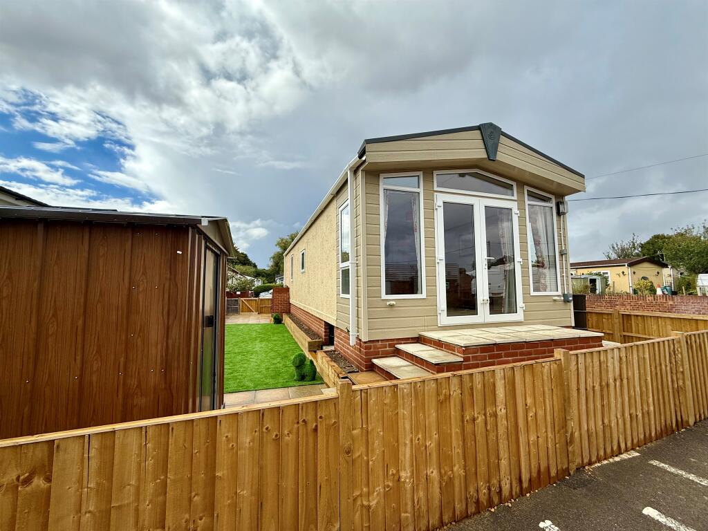 Main image of property: London Road, Dorchester