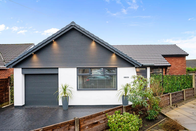 Main image of property: Warwick Close, Bury, BL8. BEAUTIFUL 3 BED DETACHED BUNGALOW, CORNER PLOT