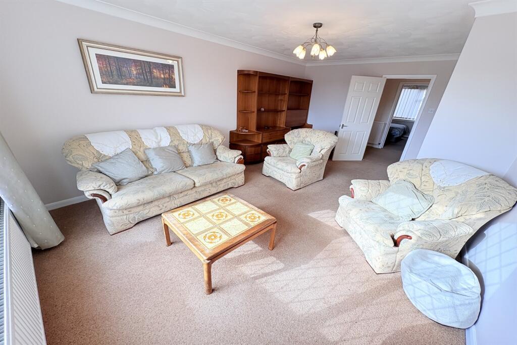 St. Edmunds Road, Acle, Norwich, NR13 photo 3