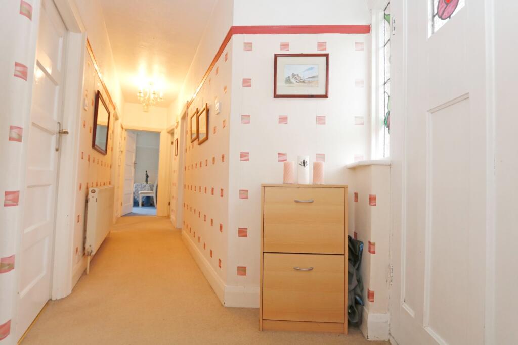 House in Castle Point, Essex - View 5